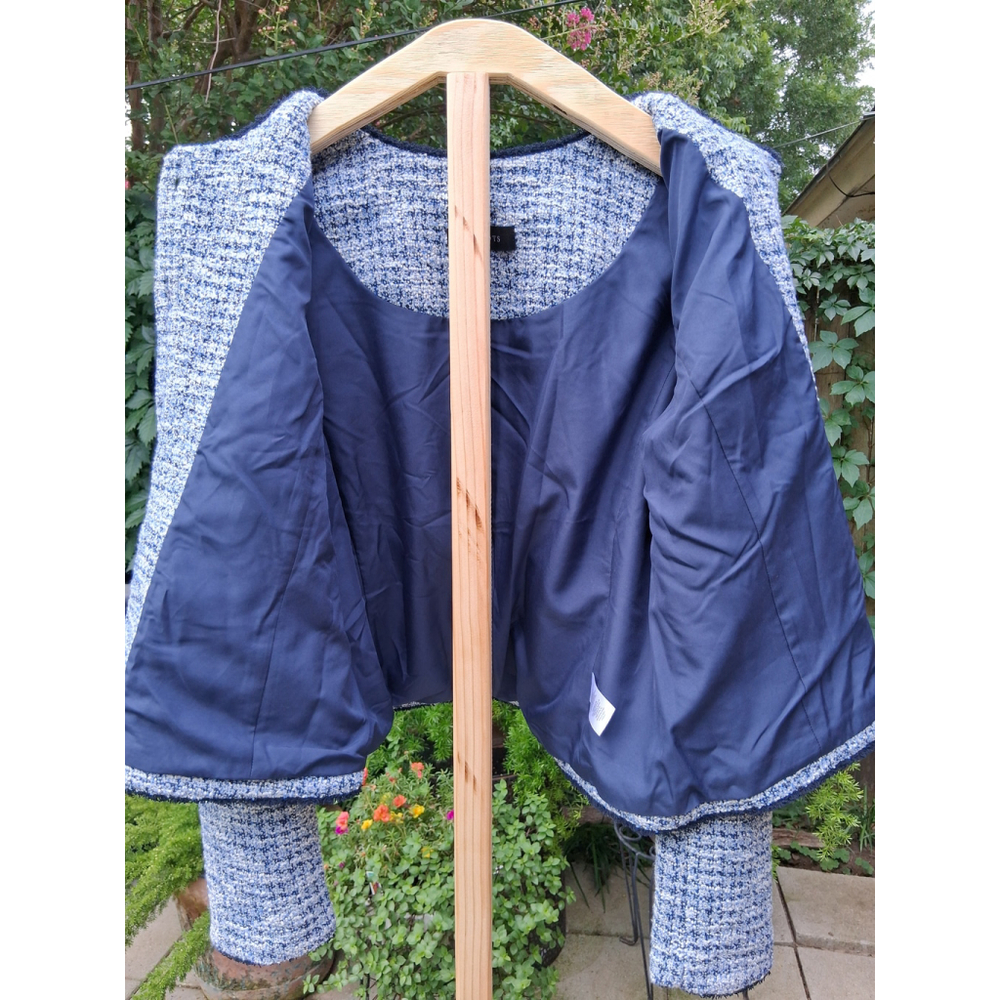 💕EUC TALBOTS Tweed Jacket, Blazer, SZ.10 Navy Blue White Silver - Picture 8 of 12